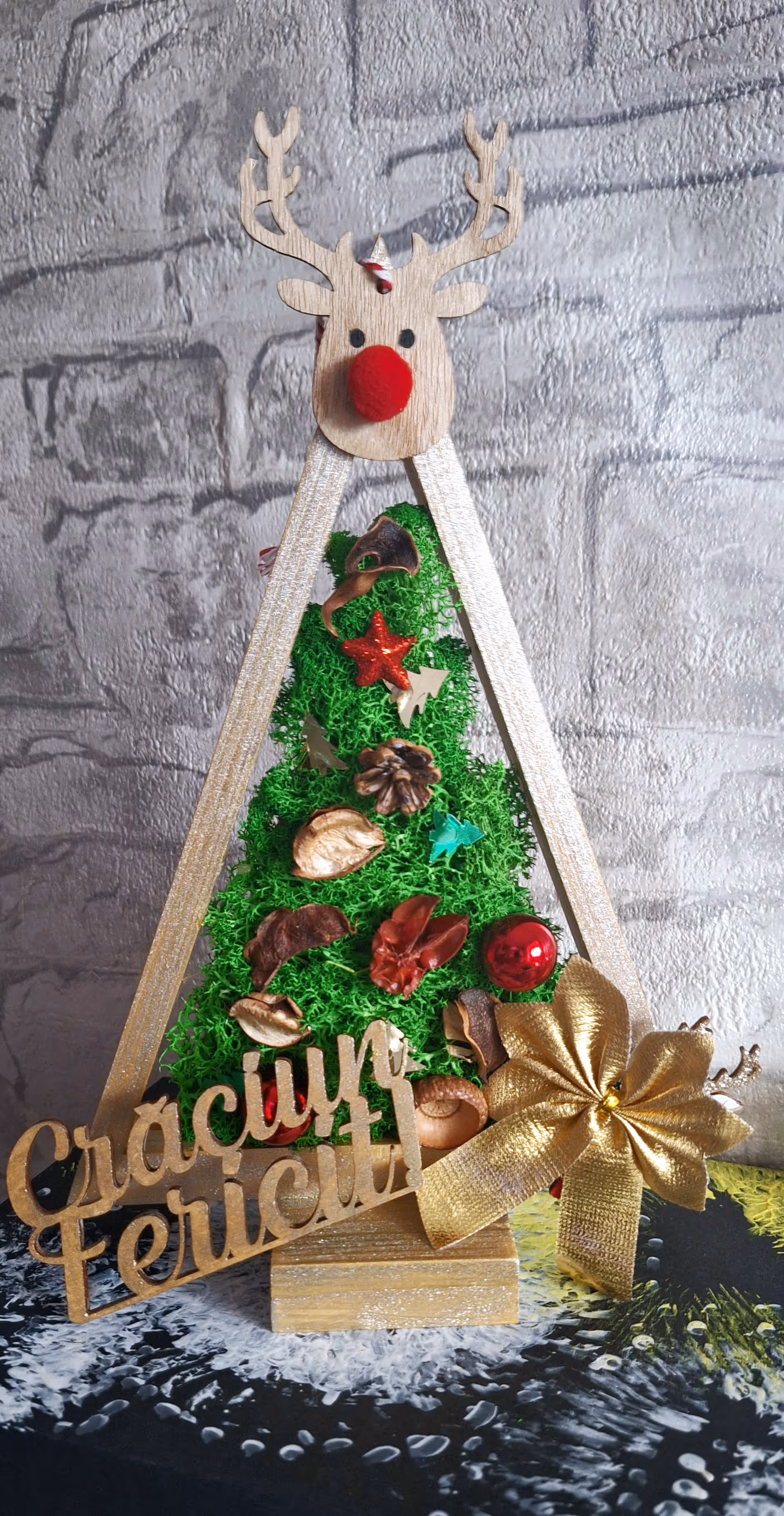 BRAD DECORAT FESTIV